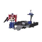Hasbro Transformers G1 Retro Optimus Prime (40th Anniversary) Figure — view 4